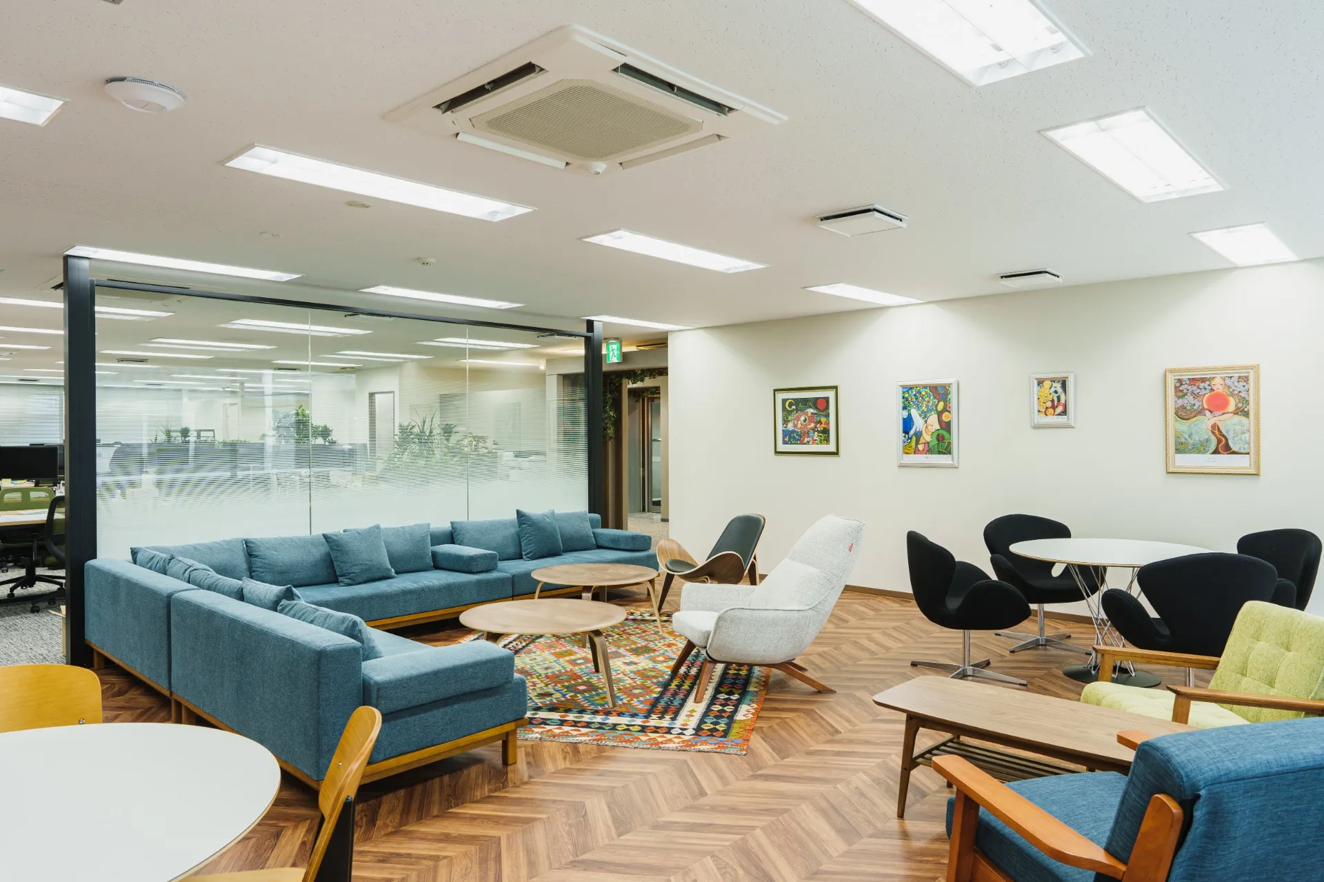 インテリアデザインで彩る色選びと愛知県名古屋市の最新トレンド実践術